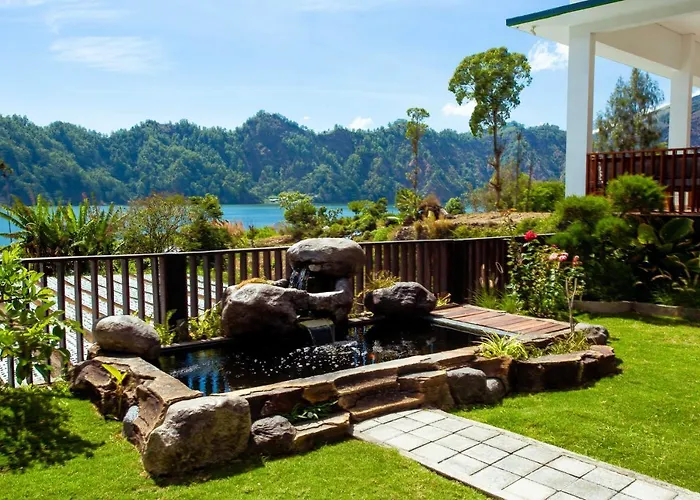 Jempana And Hot Spring *